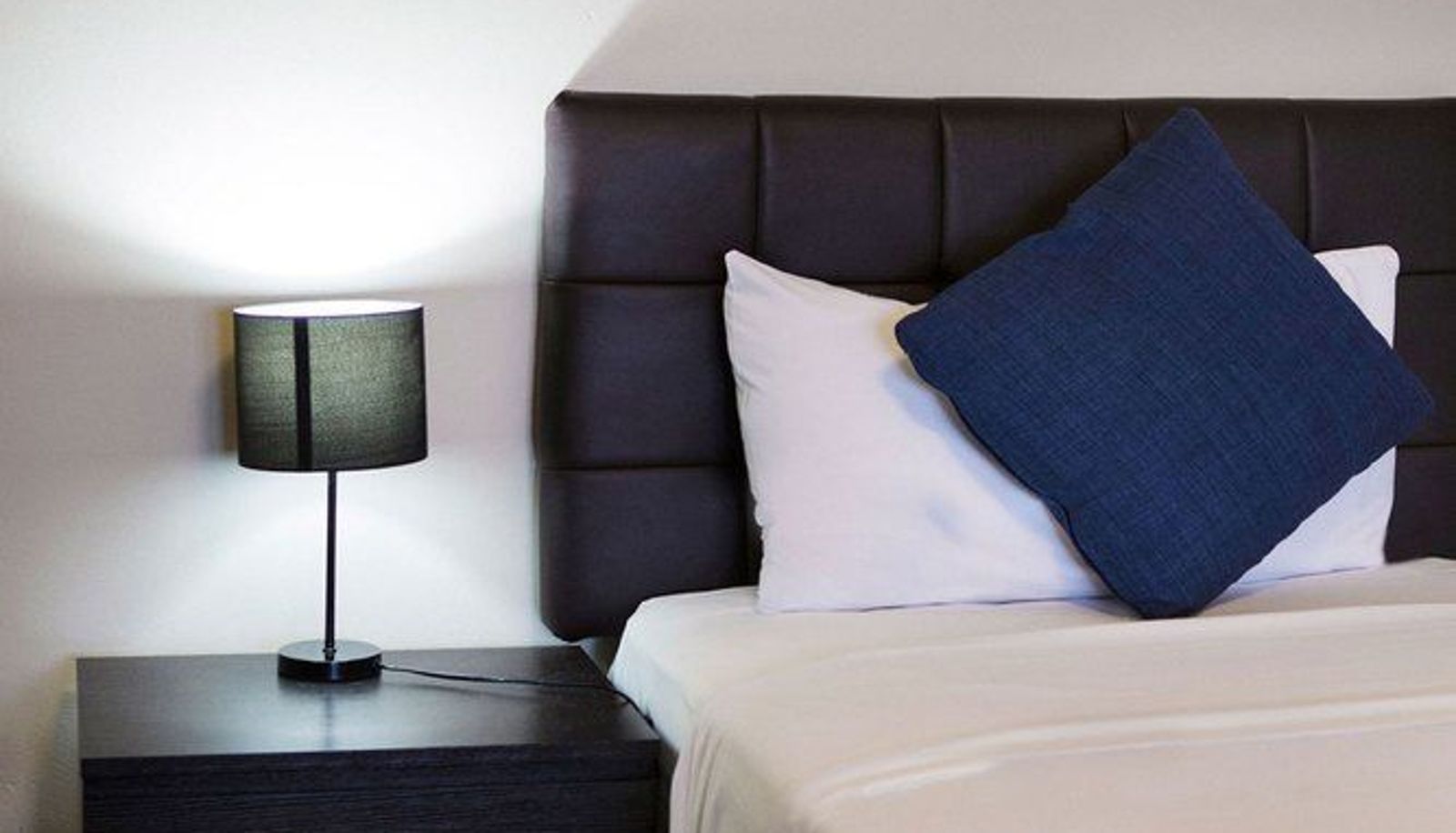 Apartment - Enfield Hotel