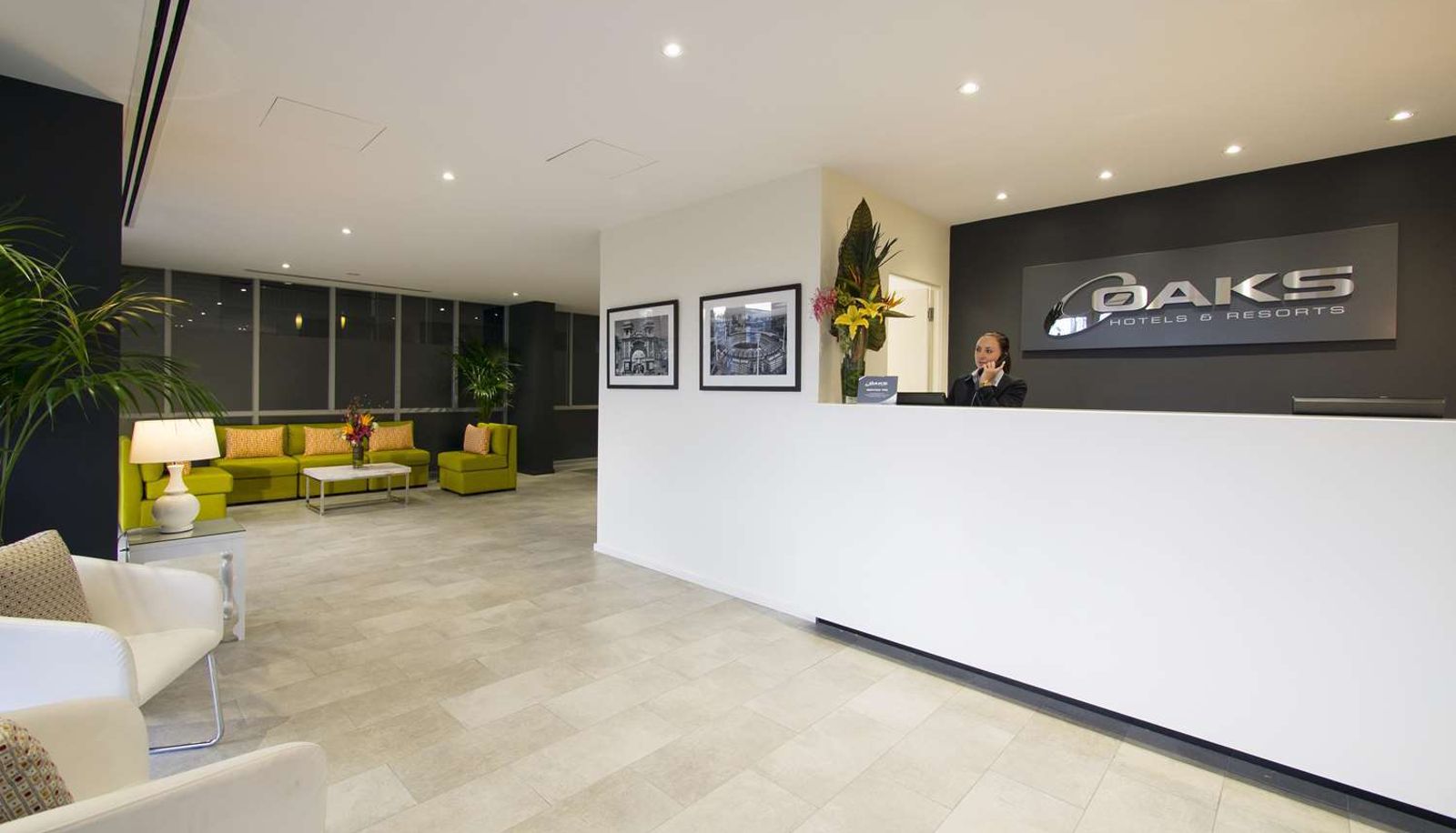 Lobby - Oaks Melbourne South Yarra Suites