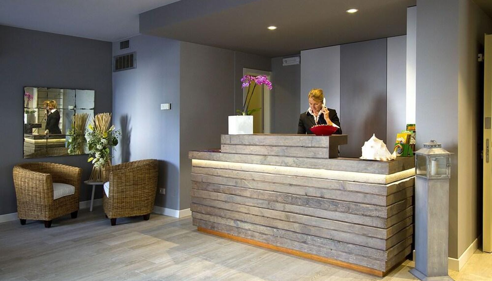 Reception - ApartHotel Ponza