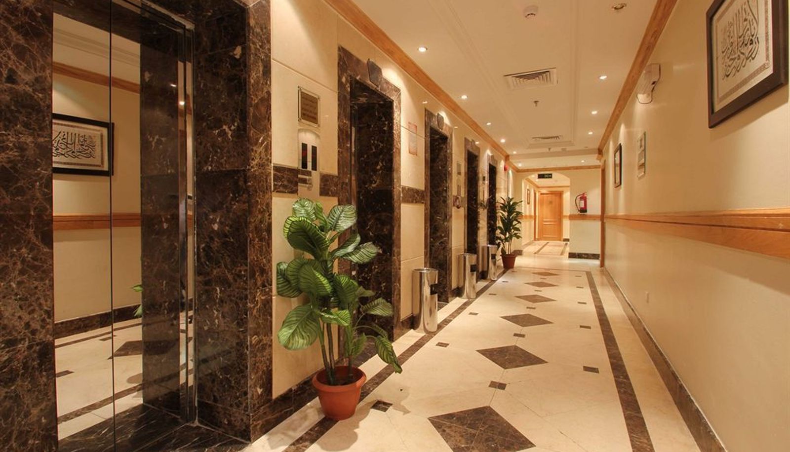 Hotel interior - Firdous Al-Omrah Hotel