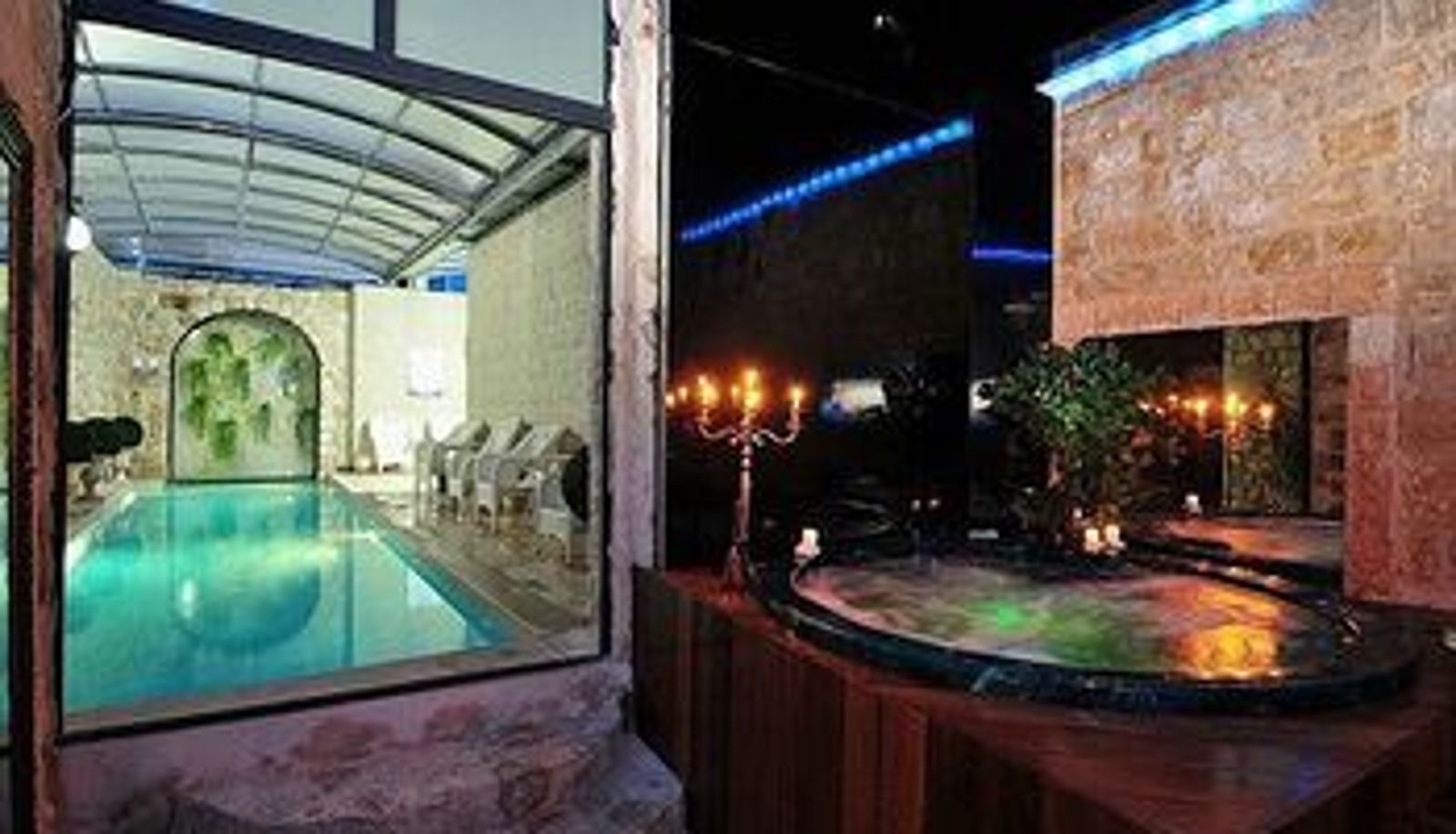 Pool - Atara Lodge