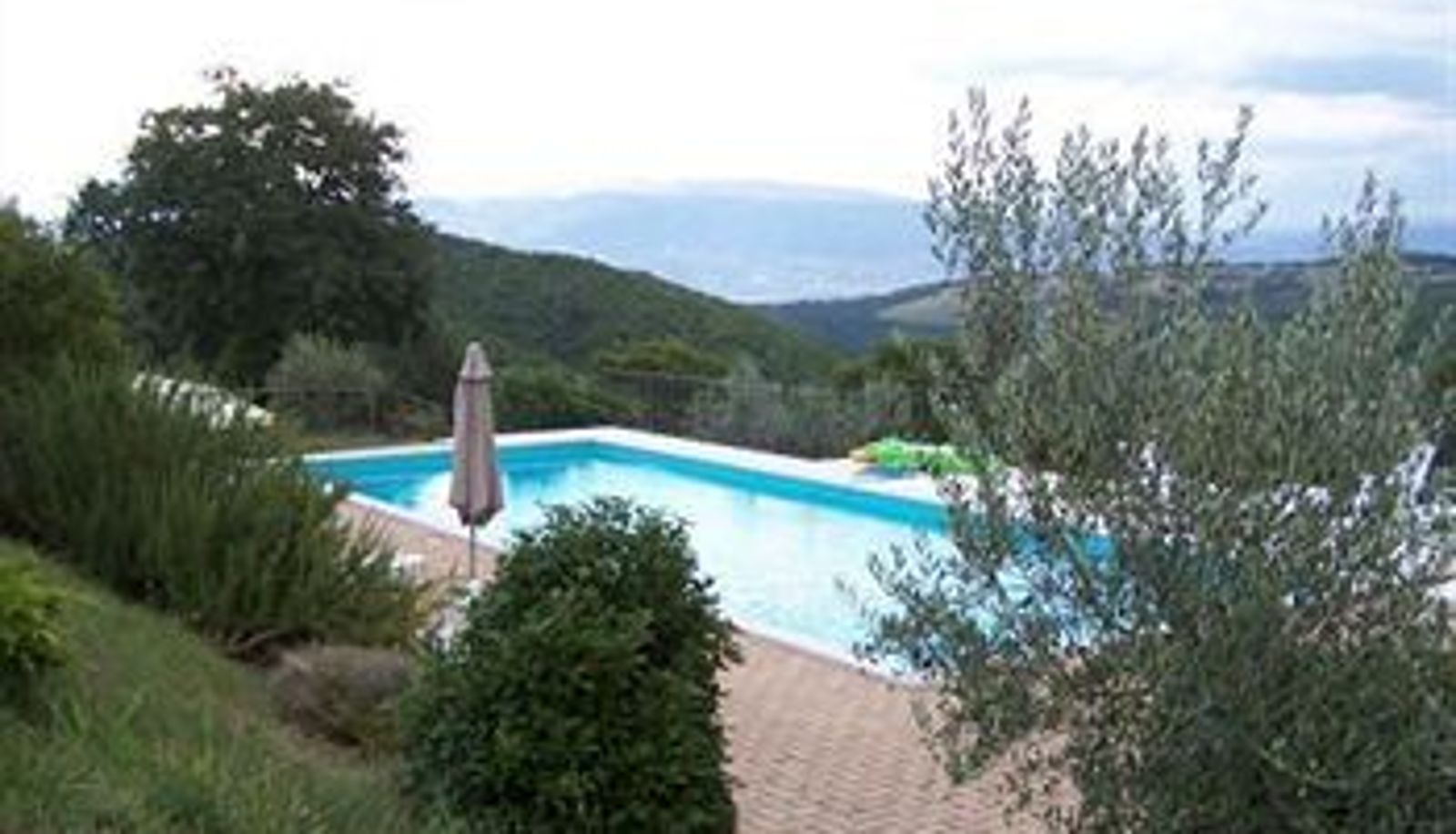 Pool - Colle delle Ginestre