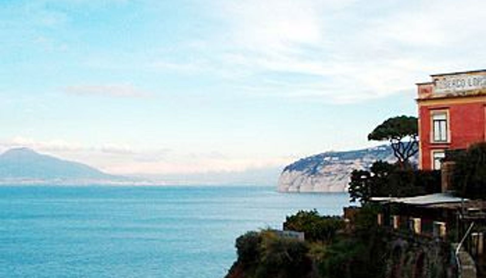 Zimmer mit Balkon - Domus Paola Sorrento