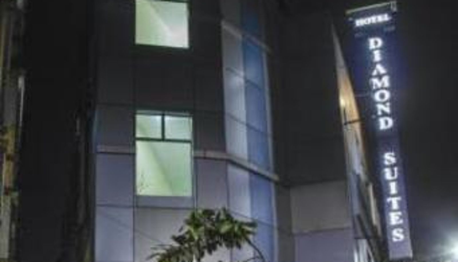 Info - Hotel Diamond Suites