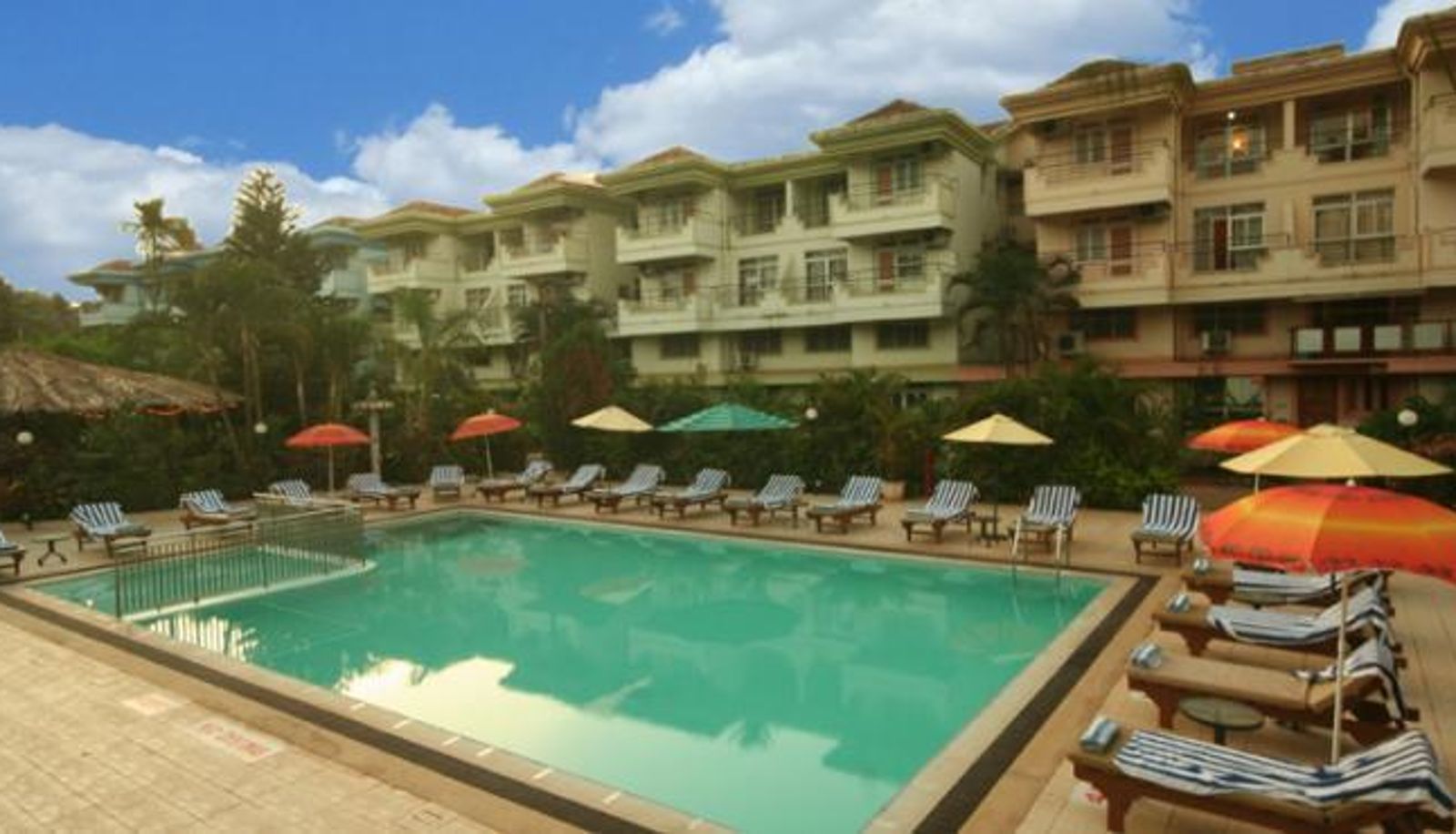 Pool - So My Resort Goa