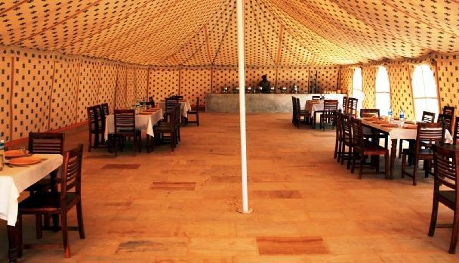 Breakfast room within the restaurant - Winds Desert Camp