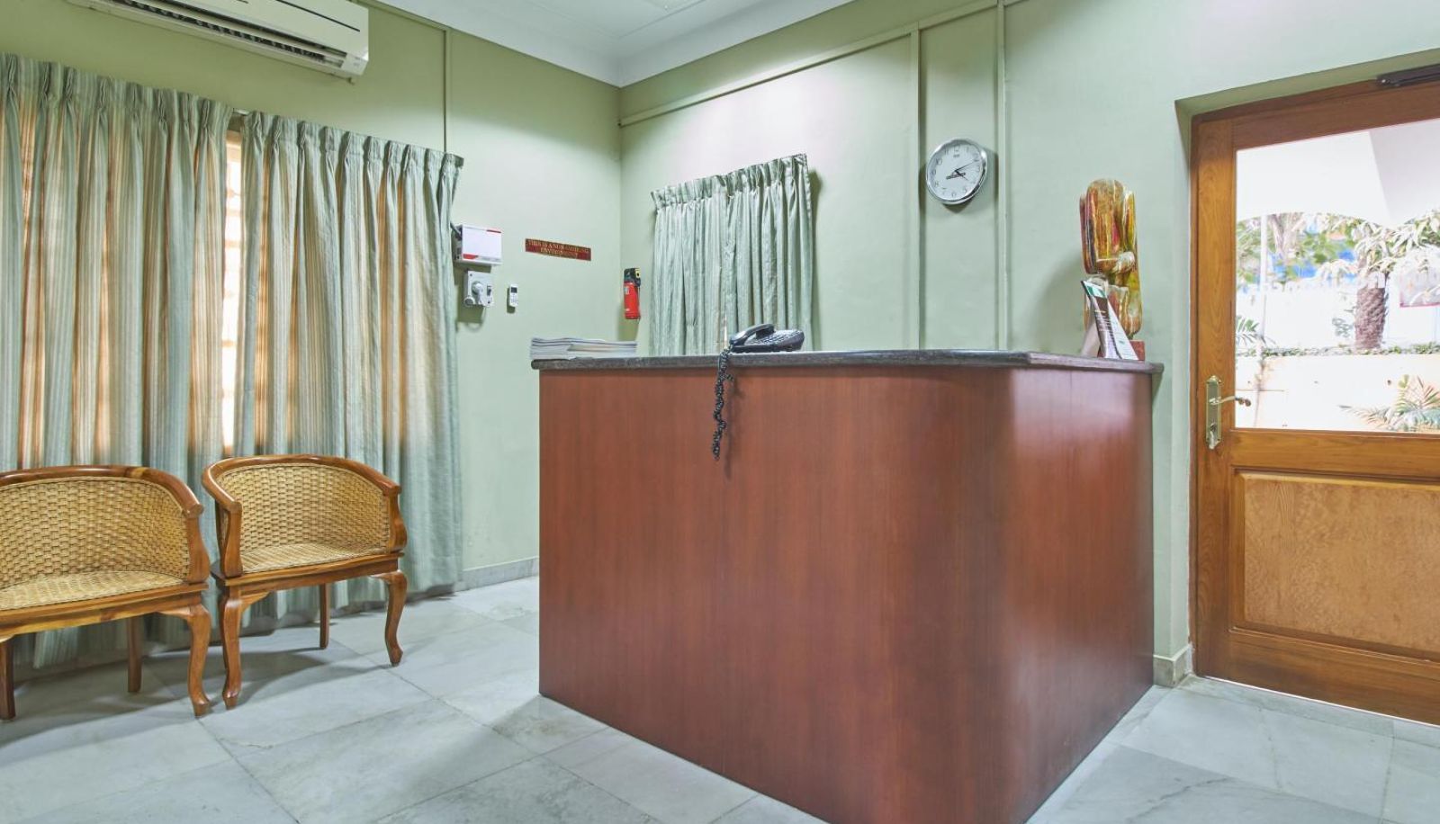 Info - Hanu Reddy Residences - Wallace Garden