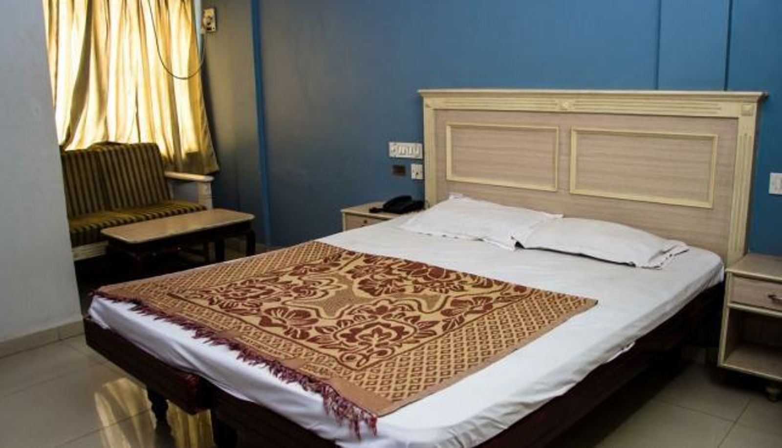Superior room (single) - Annupurna Residency