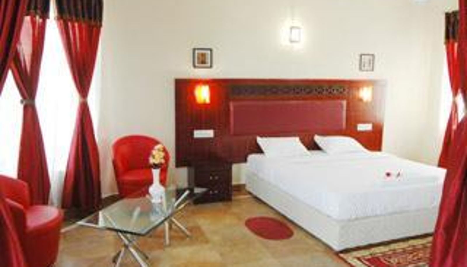 Suite - Cynosure Resort