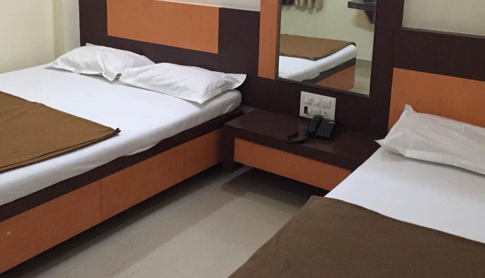 Triple room - Hotel Disha Palace