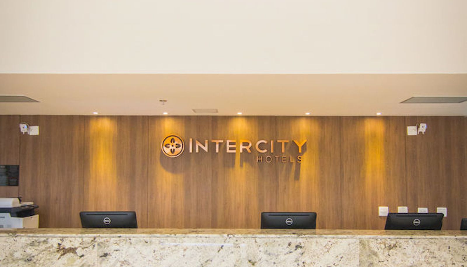 Reception - Intercity Linhares