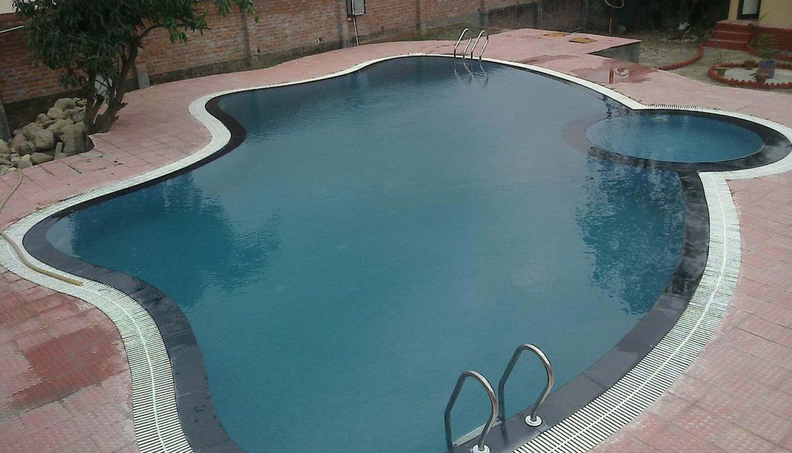 Pool - CORBETT CORBETT AROMA PARK