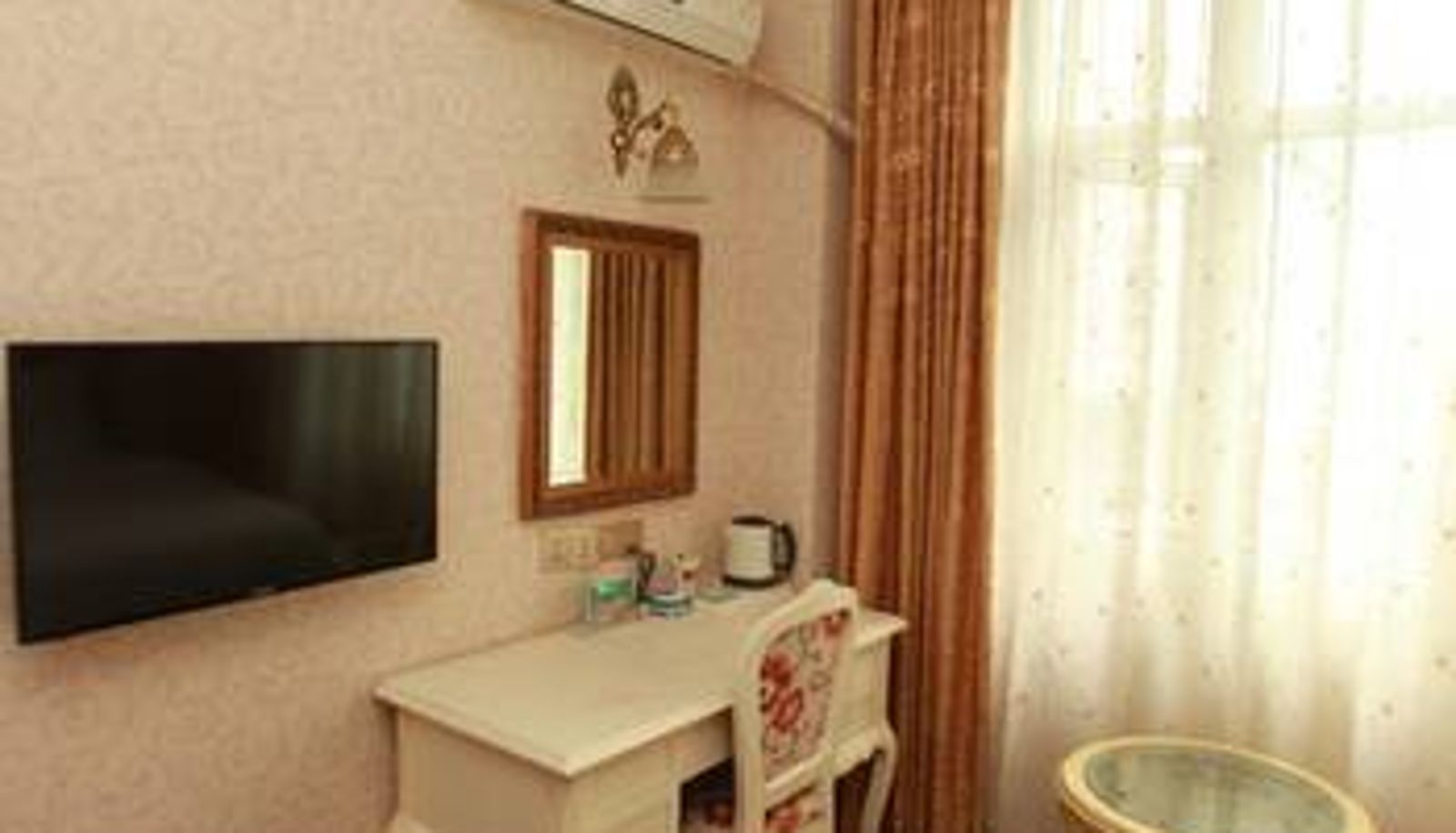 Camera - Chengdu Jiutian Hotel