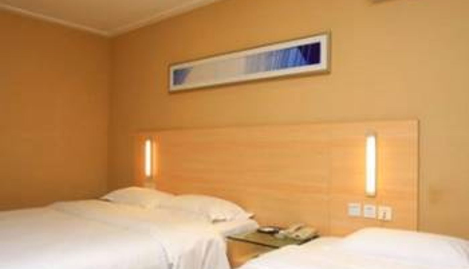 Camera - City Comfort Inn