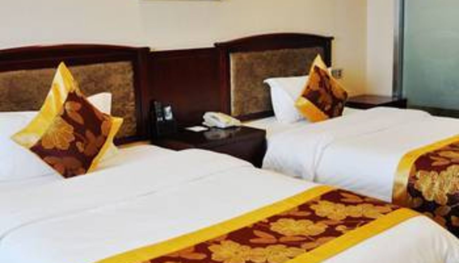 Camera - Longcheng Hotel