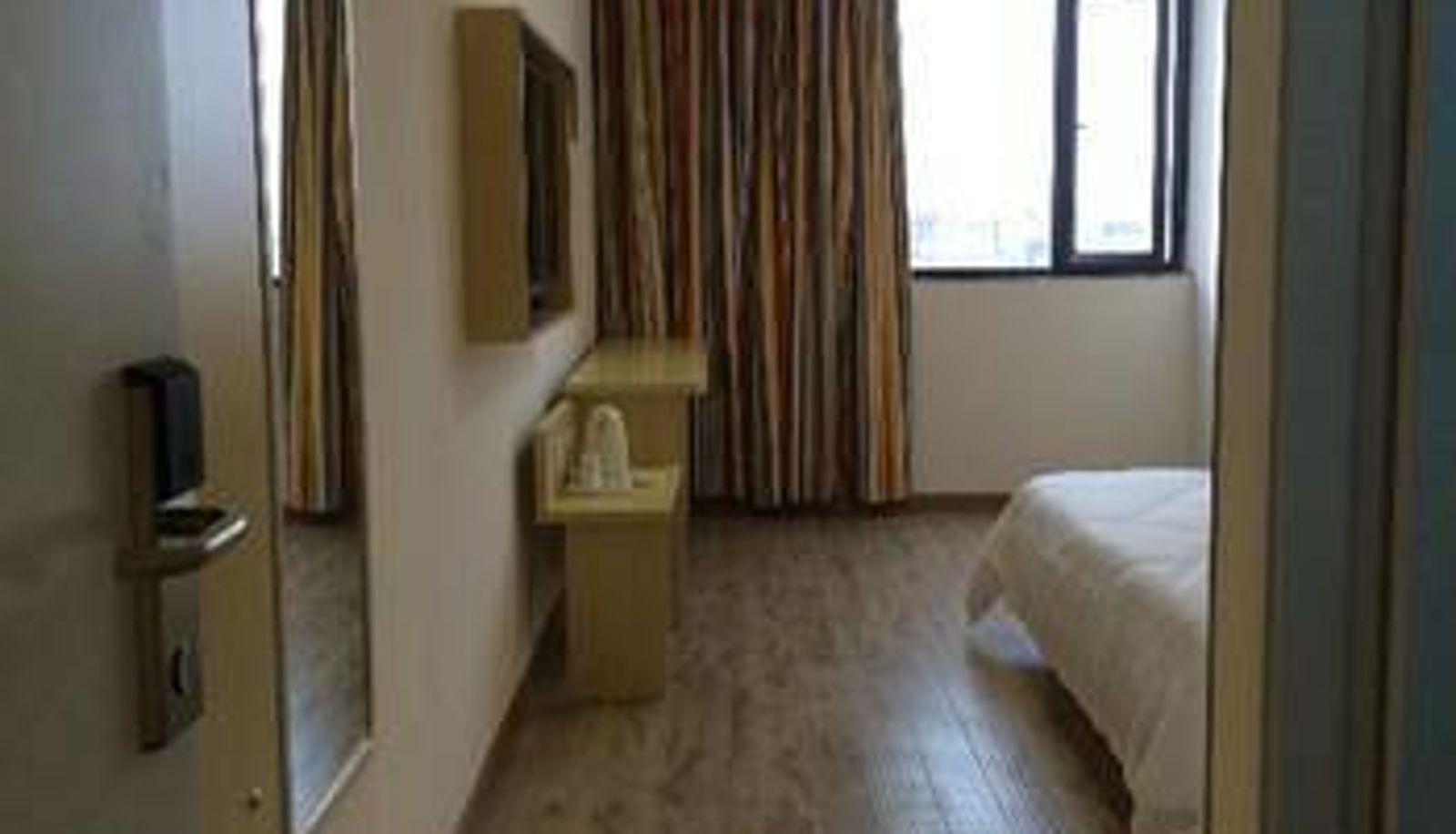 Habitación - 7 Days Inn