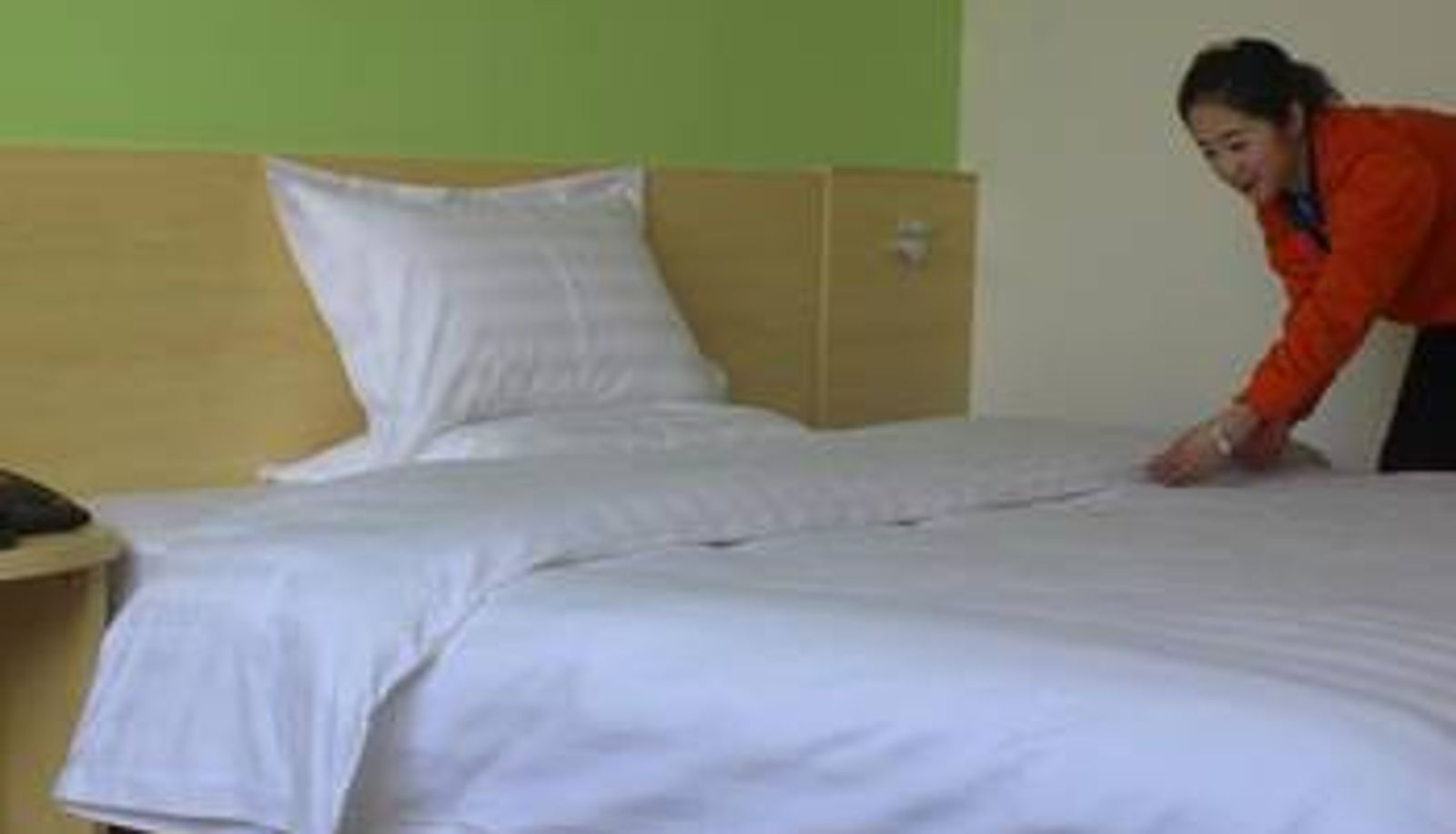 Habitación - 7 Days Inn