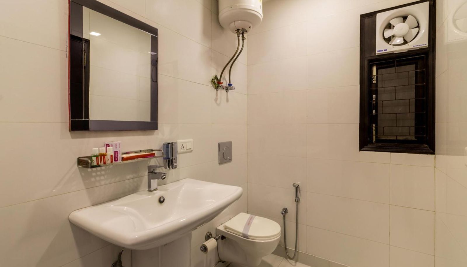 Superior room (single) - Hotel Hill Palace