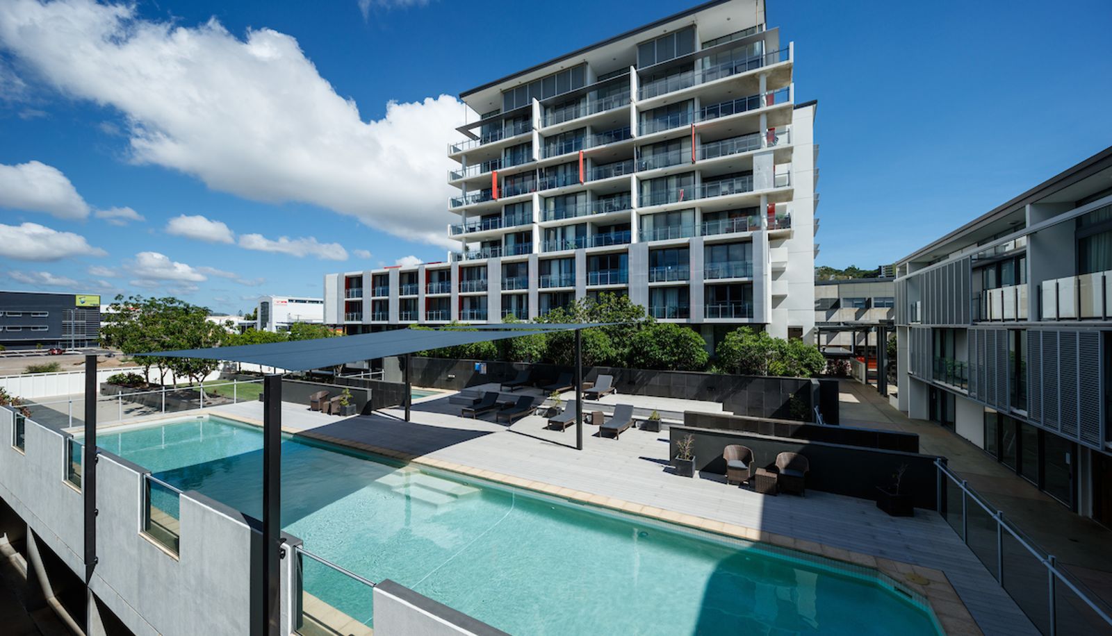 Pool - PV - Islington at Central