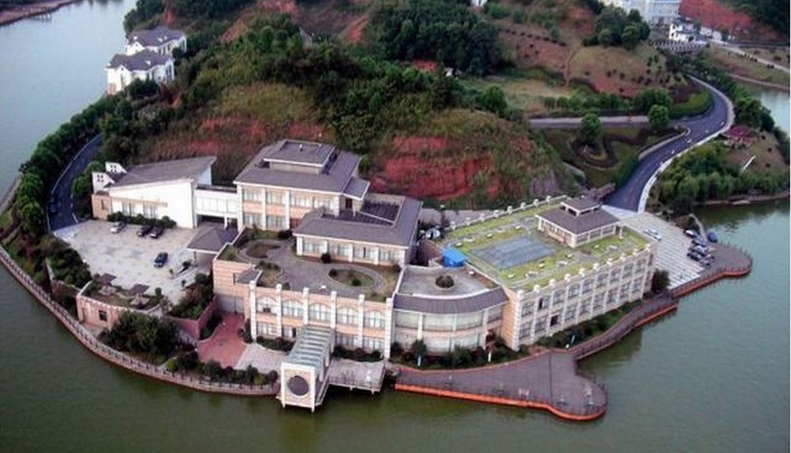 Hotel outdoor area - YINGBIN HOTEL