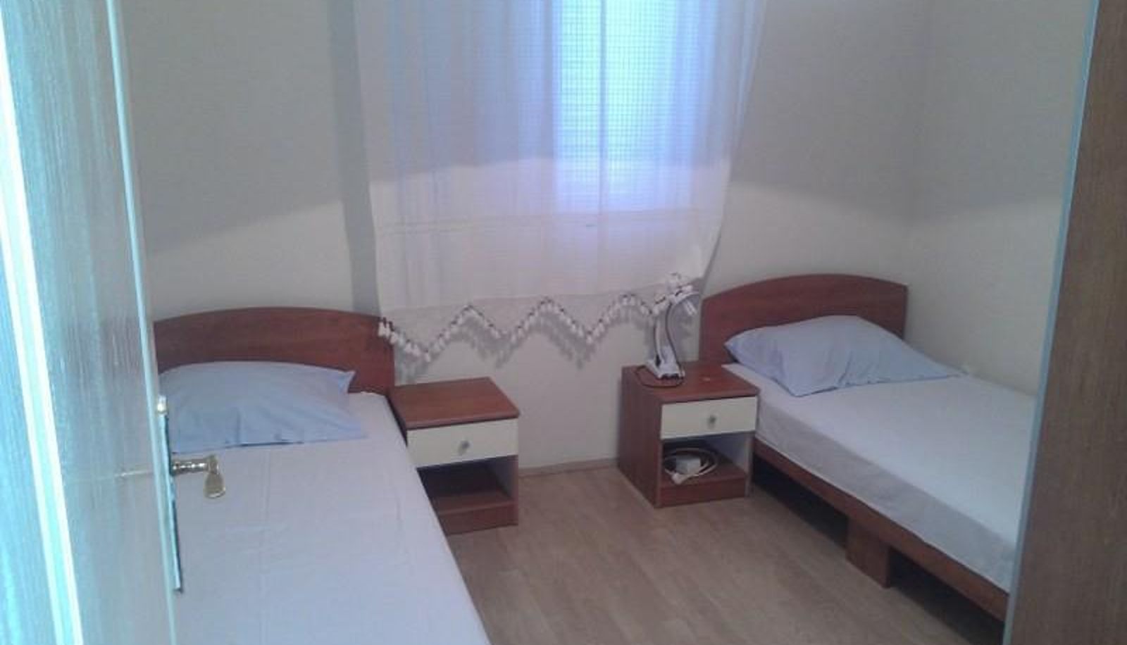 Room - Apartmani Brezine