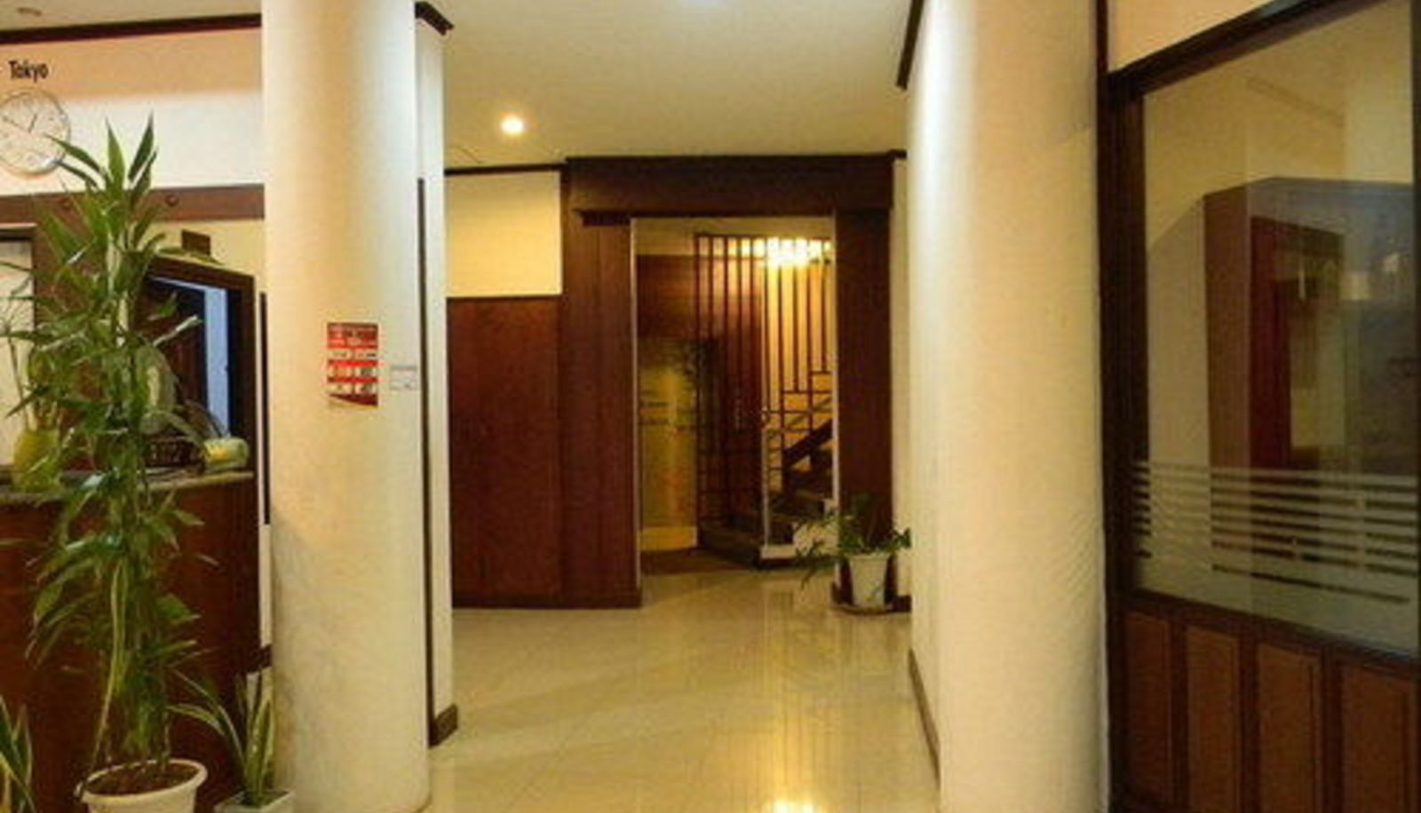 Hall - SNK