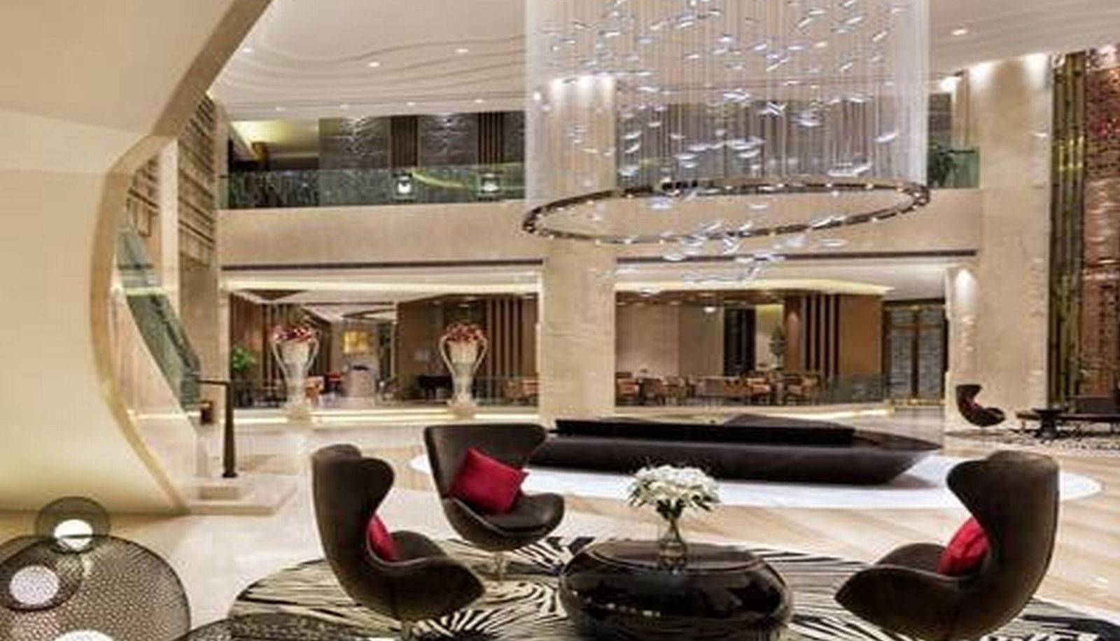 Hall - Movenpick Hotel