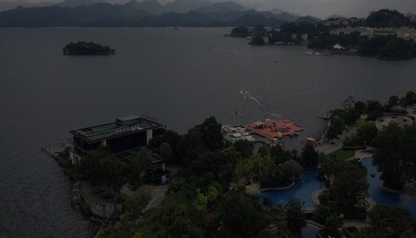 Hotel outdoor area - Shijixing Hotel
