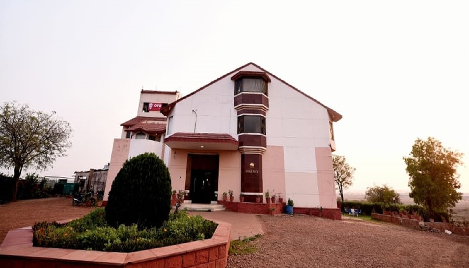 Hotel Außenbreich - Hotel Gwalior Regency a Member of Radisson Individuals
