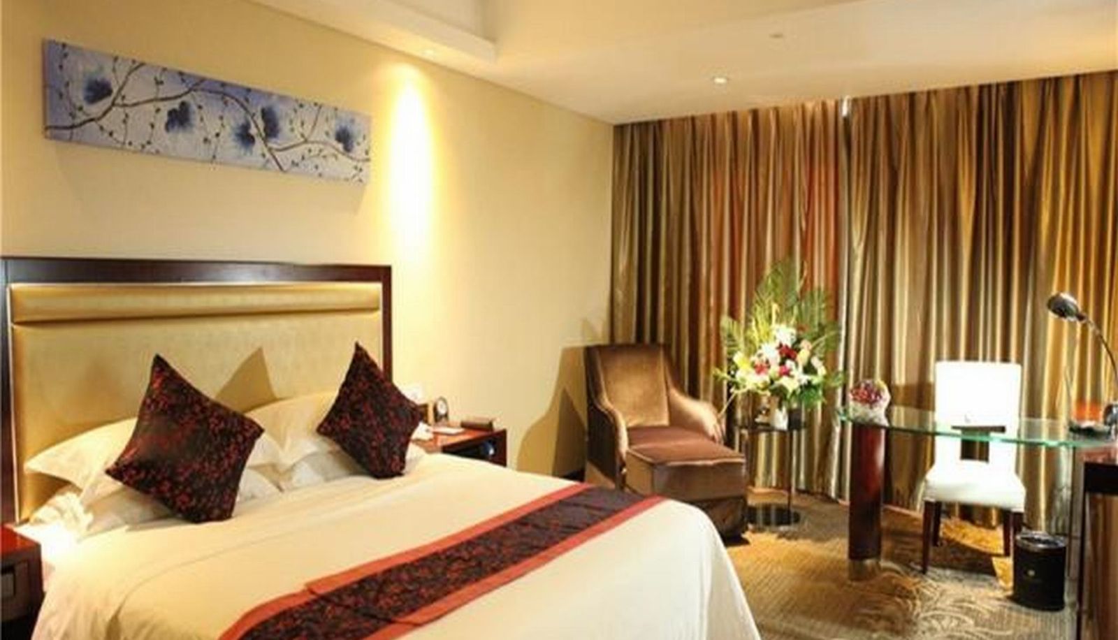 Standard room (single) - Wutongshu Holiday Hotel