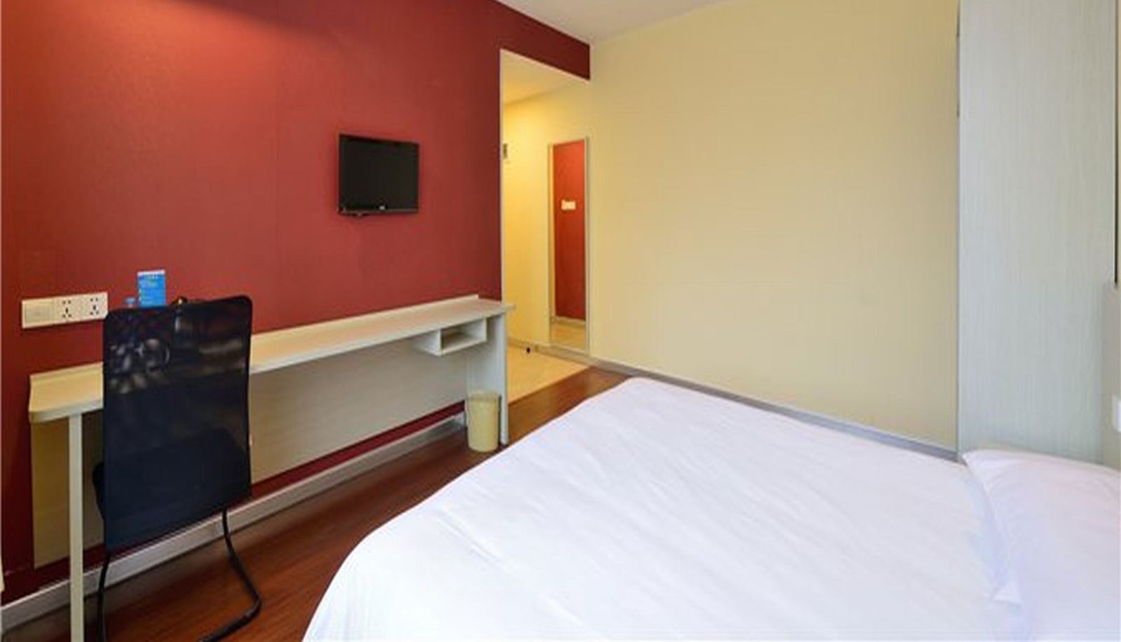 Standard room (single) - Hanting Youjia Shanghai North Bund hailun Road Subway Station Hotel North Bund Hailun Road