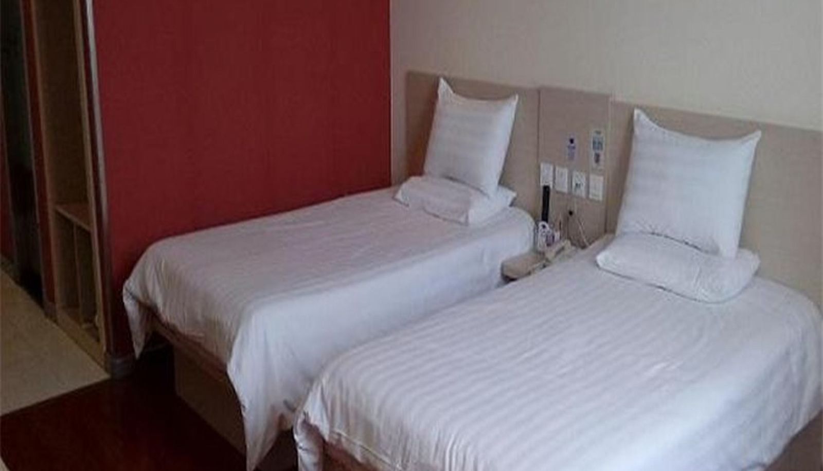 Standard room (double) - Hanting Shenyang West Railway Station