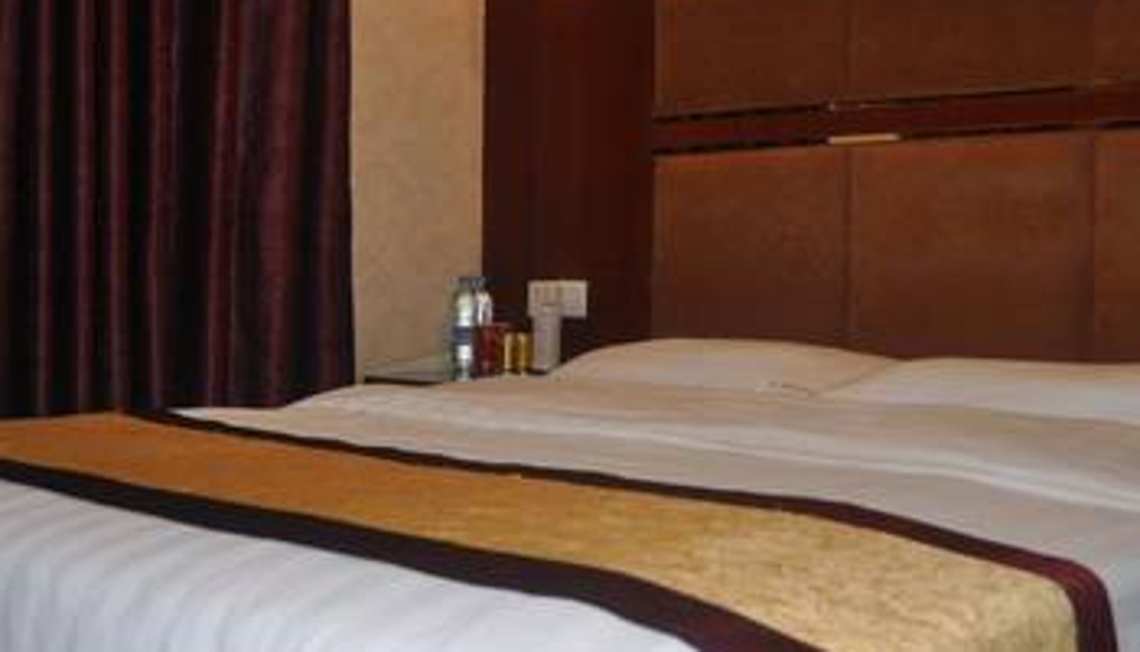 Zimmer - Jiuzhou Express Hotel (Rongchang Middle school)