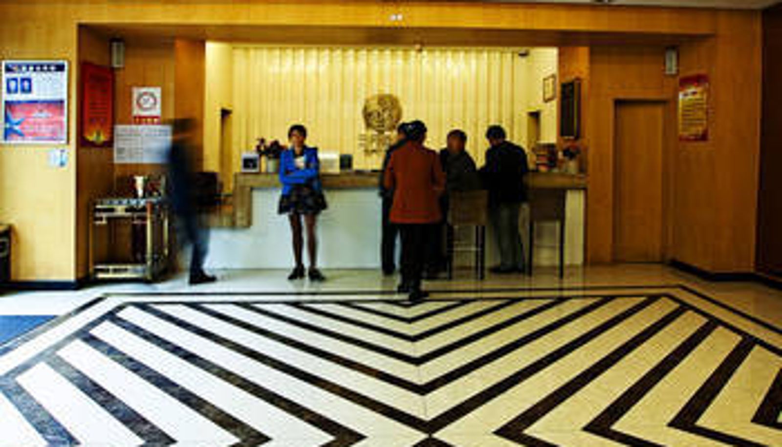 Lobby - March Hotel