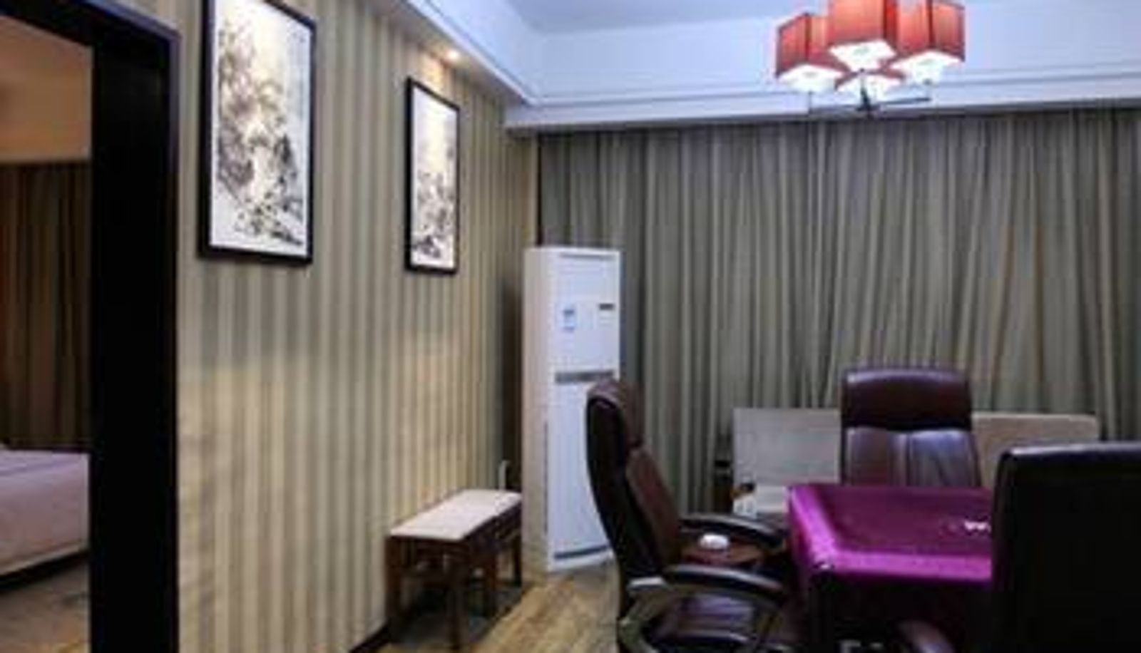 Zimmer - Linzhi Hotel