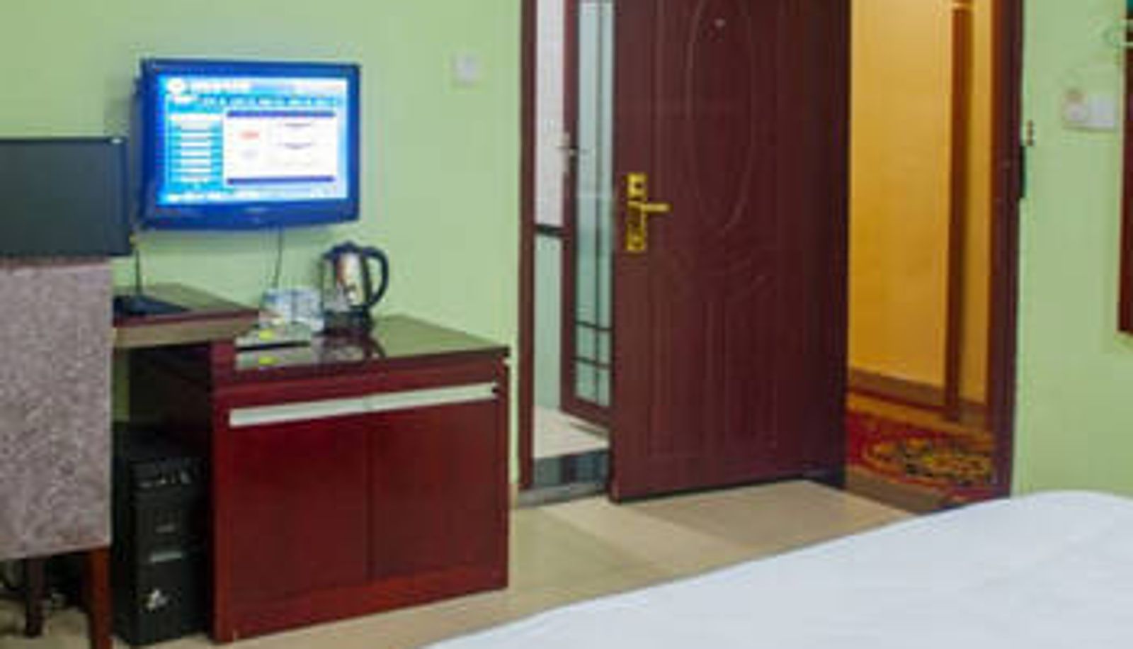 Zimmer - Dongcheng Selected Hotel (Red Flag Plaza Store)