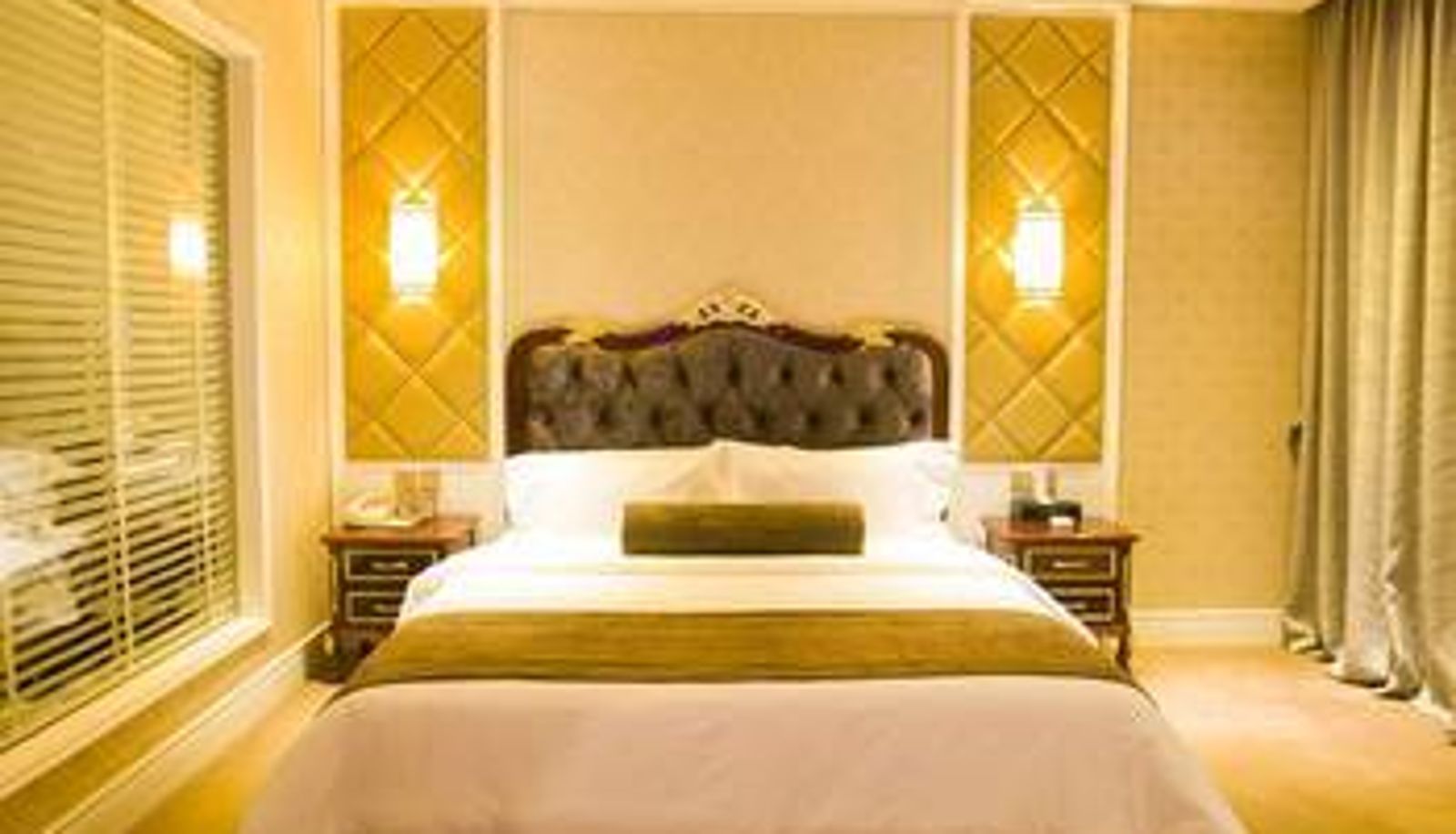Room - Ease Inn