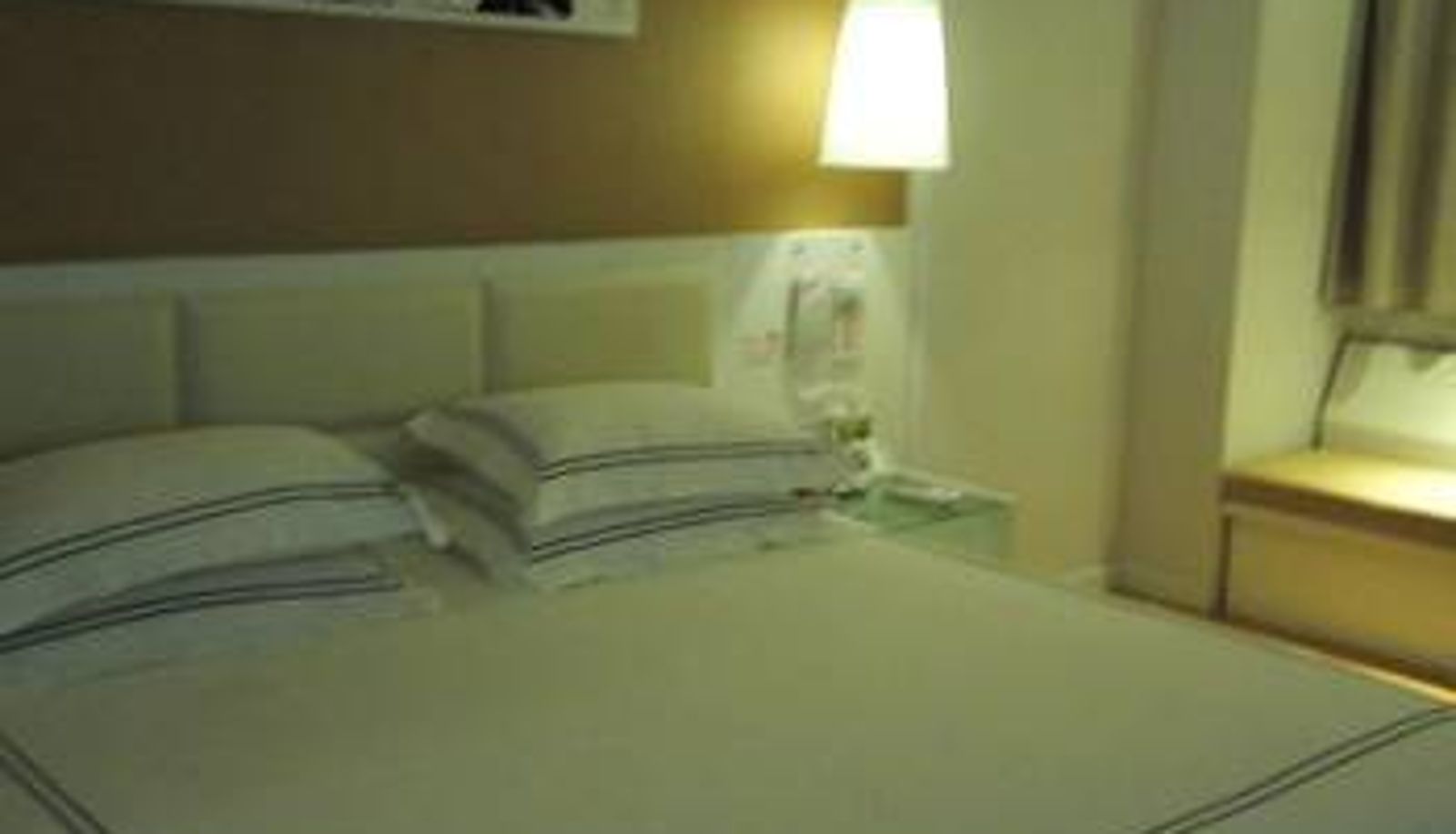 Zimmer - Wucai Today Chain Hotel (Dinglong Store)