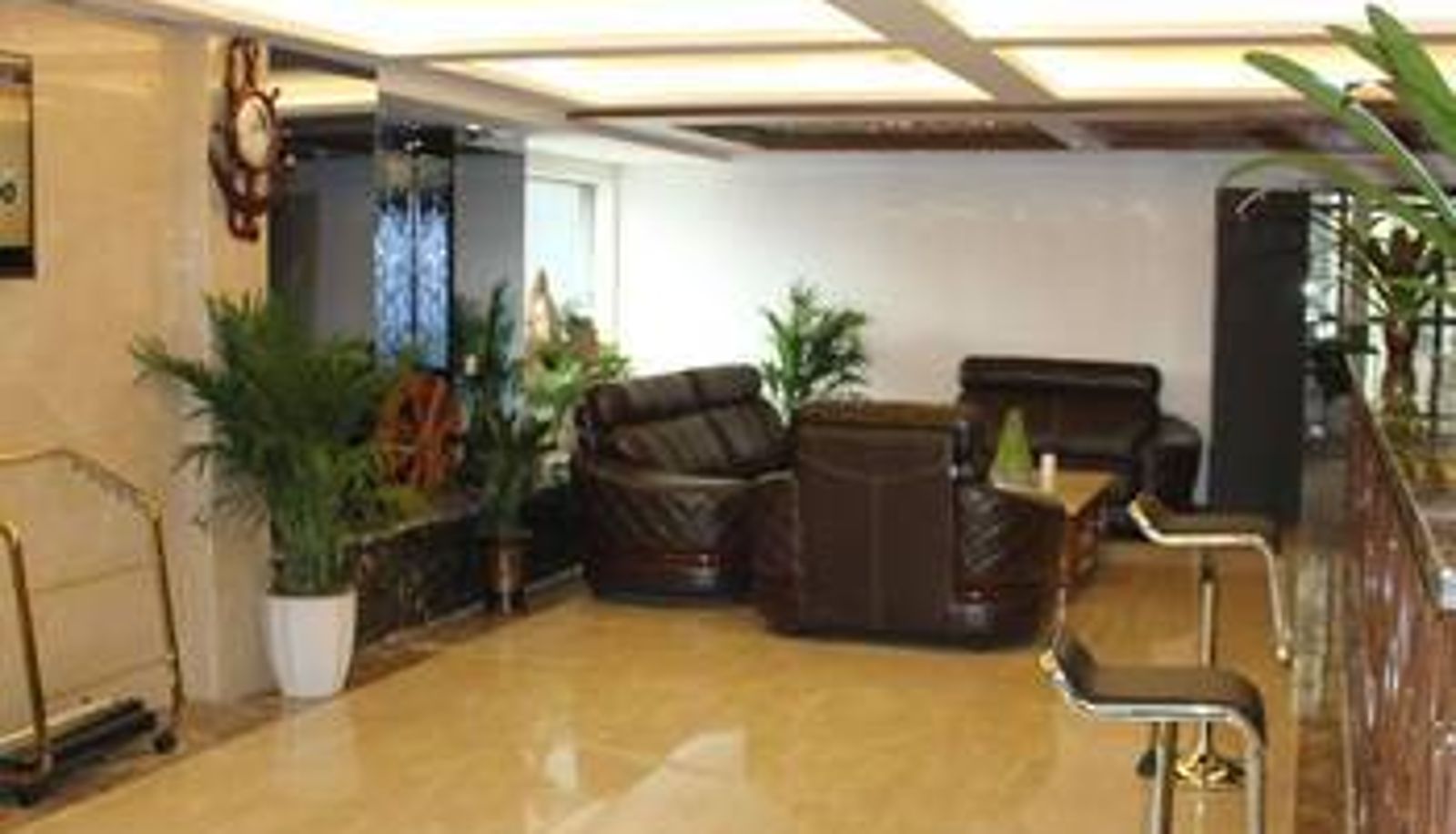 Hall - Laikedi Business Hotel (Longtousi Chongqing North Station Branch)