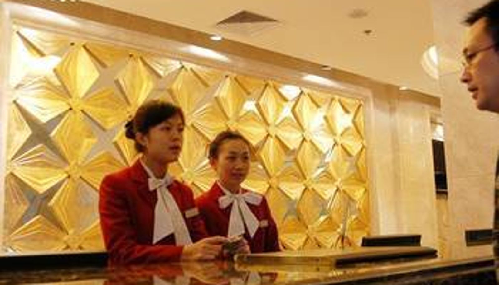 Hal - Golden Quality Hotel - Chongqing