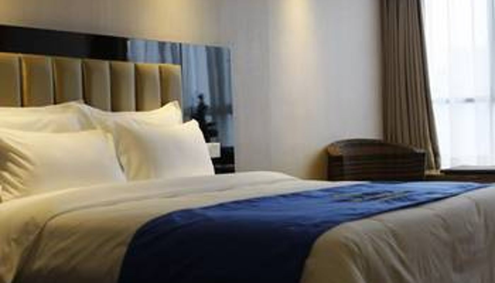 Camera - Zunyi Platinum Hotel (venue store)
