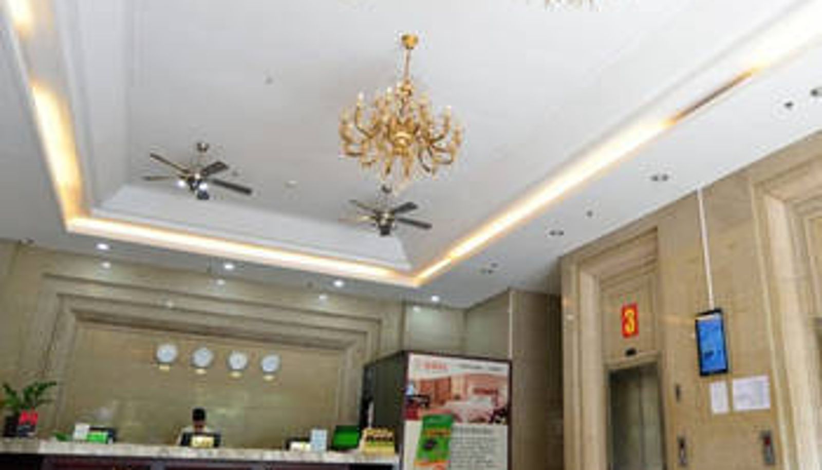 Lobby - JingTong Hotel