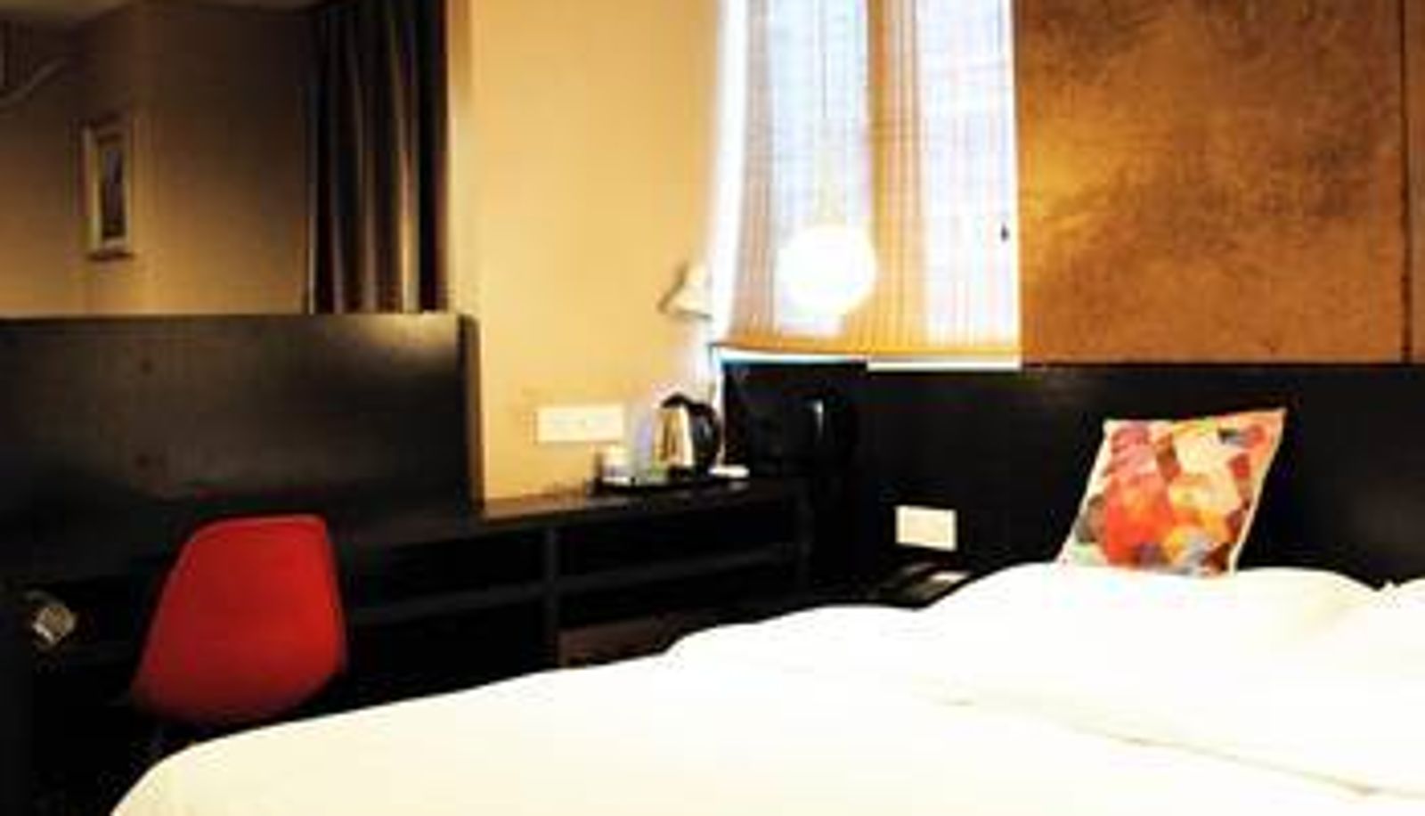 Camera - Jasmine Hotel