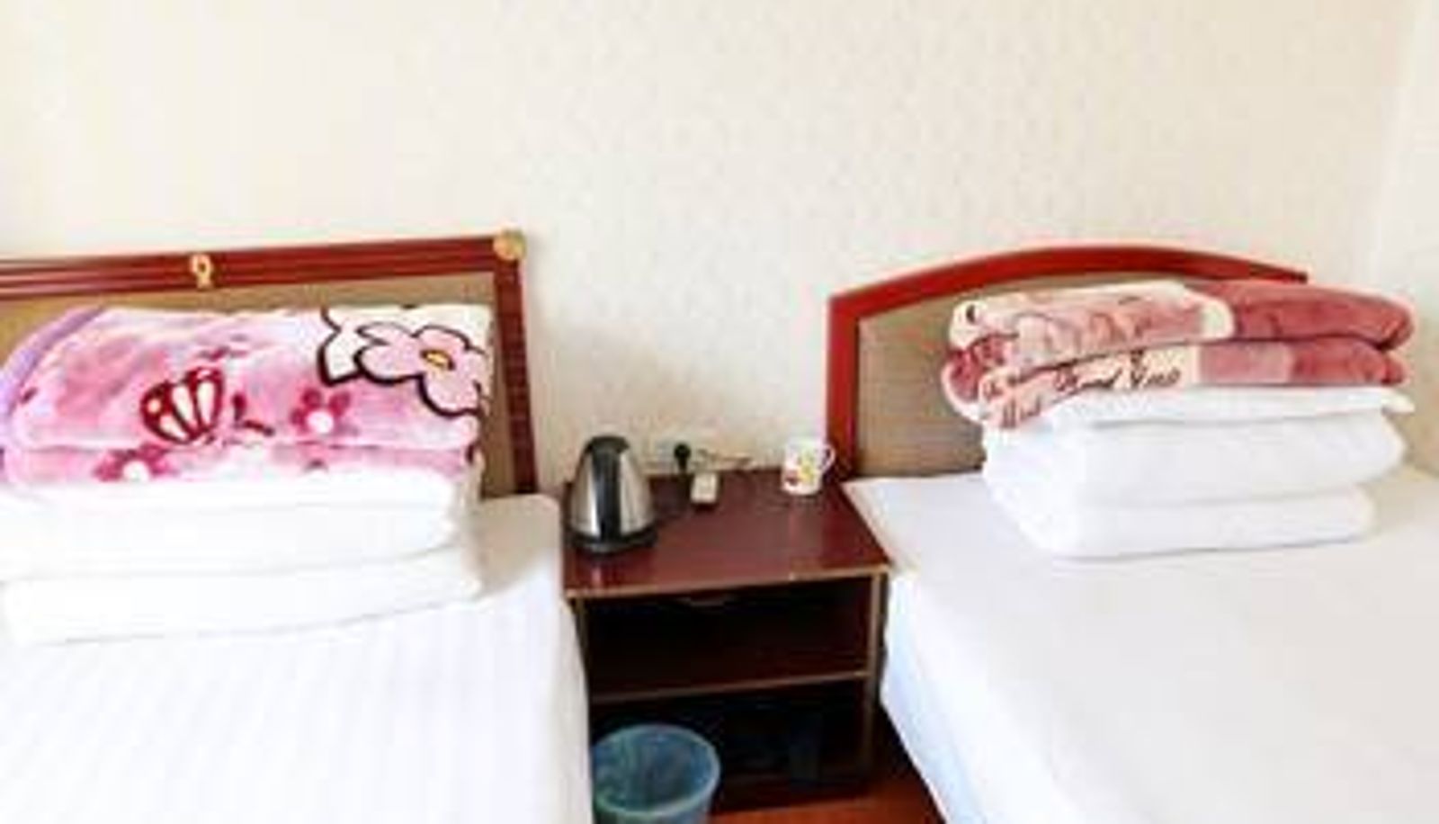Habitación - 重庆李家宾馆