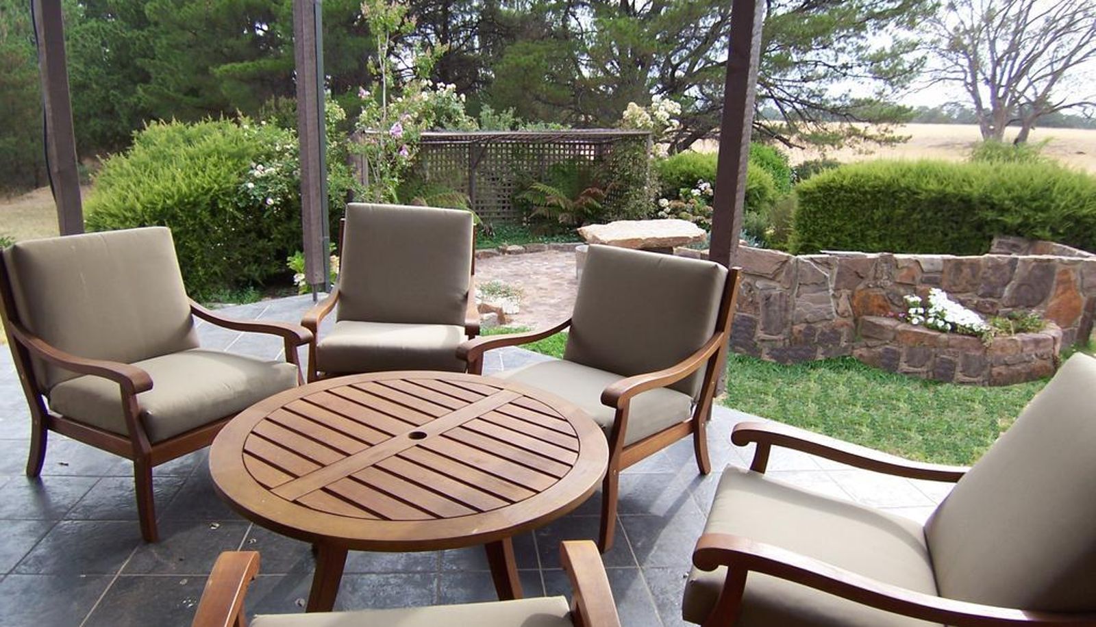 Info - Robyns Nest Country Cottages (ARCHIVED)
