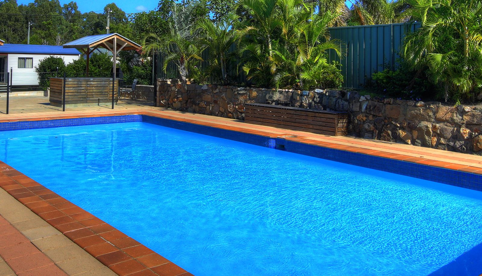 Pool - Wallace Motel and Caravan Park
