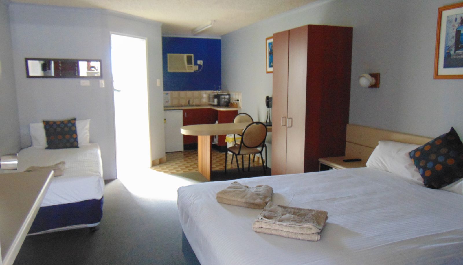 Superior room (single) - Rockhampton Court Motor Inn
