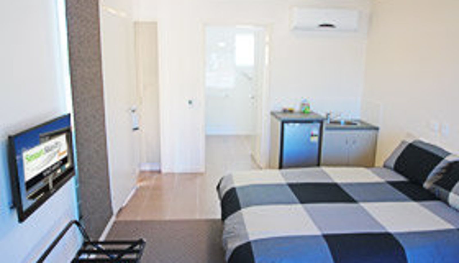 Business room - Black Rock Inn