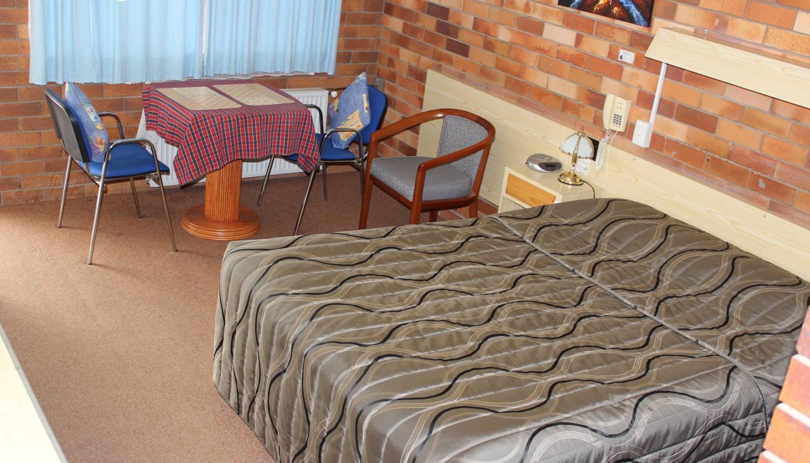 Info - Glen Haven Motor Inn