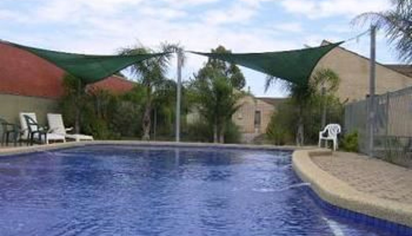 Pool - Executive Hideaway Motel